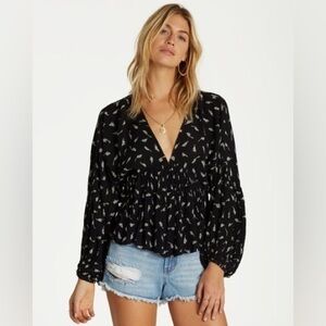 BILLABONG - Whispering Thoughts Top flowy long sleeve bell sleeve